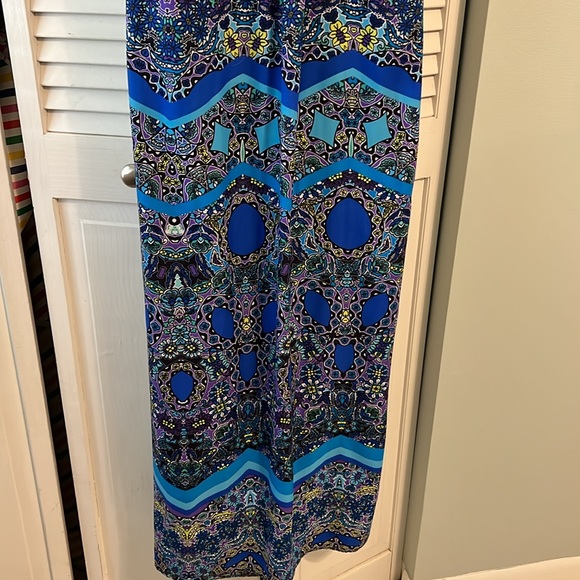 Laundry by Shelli Segal Printed Floral Maxi Dress - Picture 3 of 7